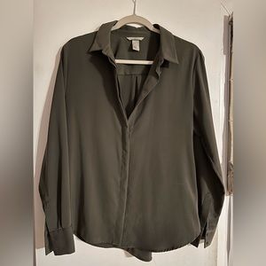 H&M Olive Green Button Down Shirt/Blouse Women's Size 8
